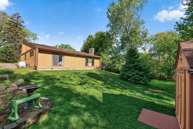 4900 Larson Road, Shoreview, MN 55126