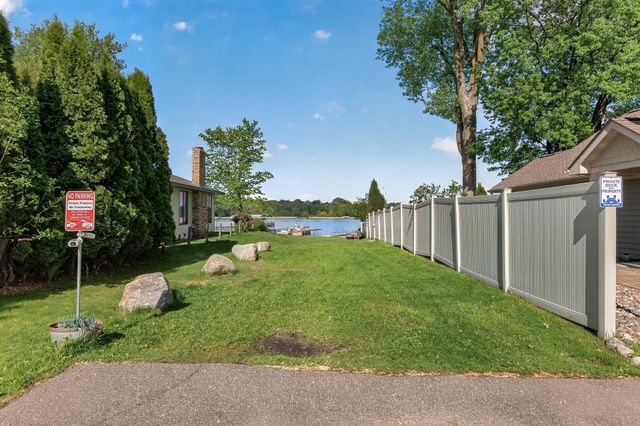 4900 Larson Road, Shoreview, MN 55126
