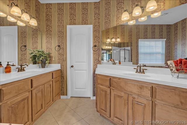 16506 E 49th Place, Tulsa, OK 74134