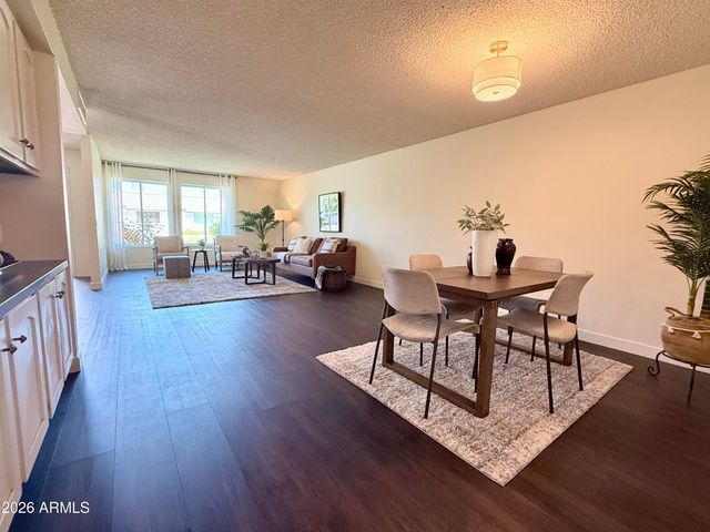 5634 N 12TH Street, Phoenix, AZ 85014