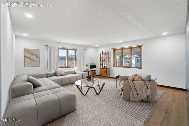 400 Chase Road, Findlay, OH 45840