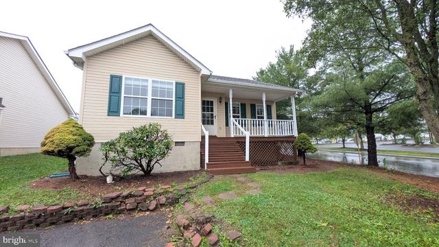 100 DEER HILL CT, Stephens City, VA 22655