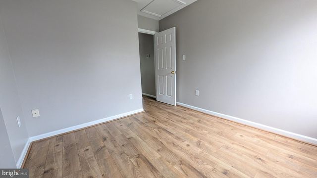 100 DEER HILL CT, Stephens City, VA 22655
