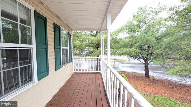 100 DEER HILL CT, Stephens City, VA 22655