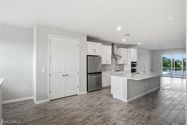 4596 Arboretum CIR 202, Naples, FL 34112