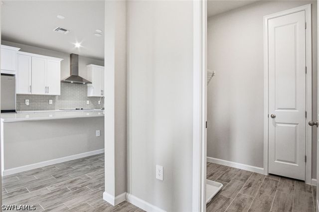 4596 Arboretum CIR 202, Naples, FL 34112