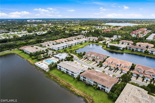 4596 Arboretum CIR 202, Naples, FL 34112