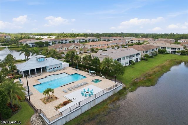 4596 Arboretum CIR 202, Naples, FL 34112
