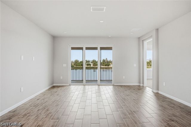 4596 Arboretum CIR 202, Naples, FL 34112