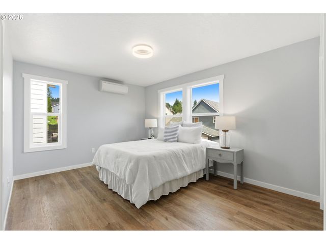 372 Sw GEORGE Ct, Dundee, OR 97115
