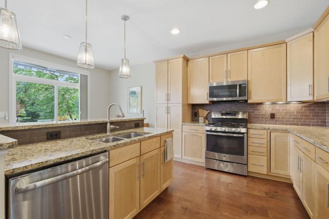 18125 73rd Place N, Maple Grove, MN 55311
