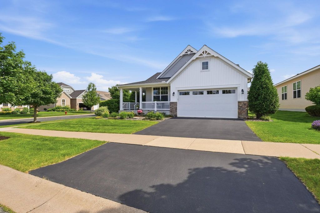 18125 73rd Place N, Maple Grove, MN 55311