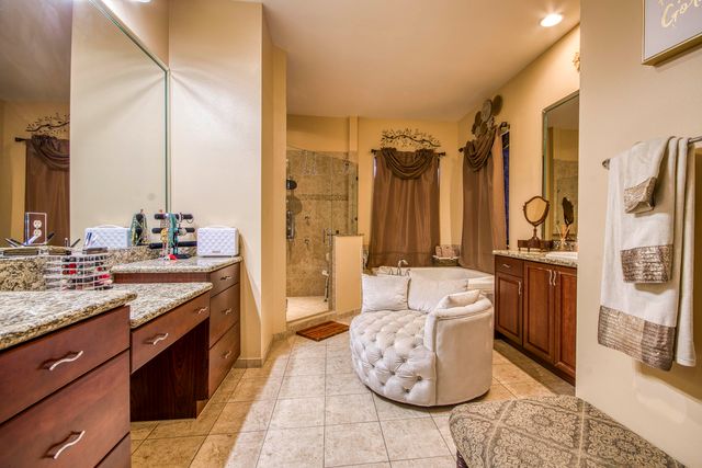 3581 Collonade Drive, Wellington, FL 33449