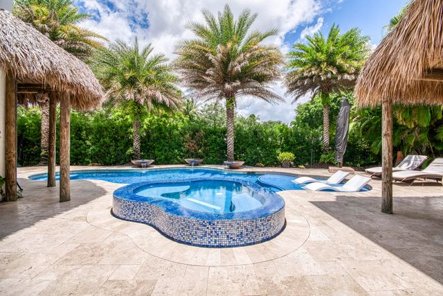 3581 Collonade Drive, Wellington, FL 33449