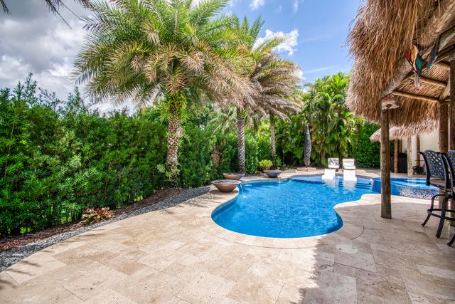 3581 Collonade Drive, Wellington, FL 33449