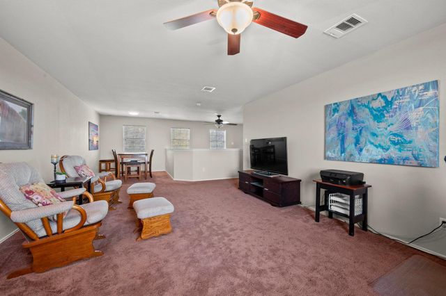 814 Covent DR, Kyle, TX 78640