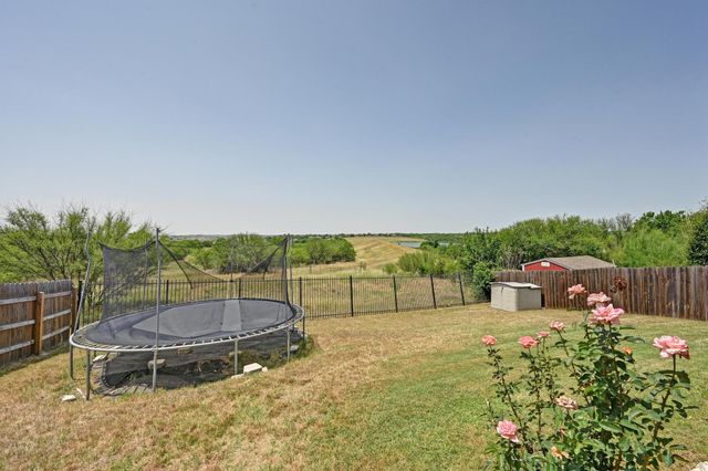 814 Covent DR, Kyle, TX 78640