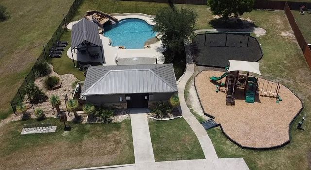 814 Covent DR, Kyle, TX 78640