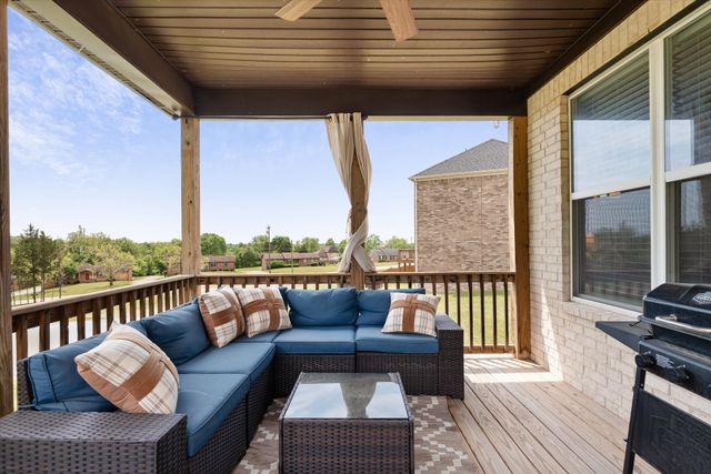 203 Caroline Way, Mount Juliet, TN 37122