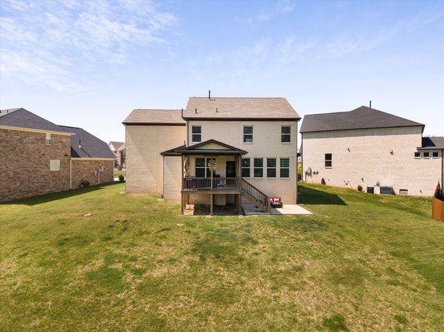 203 Caroline Way, Mount Juliet, TN 37122