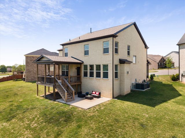 203 Caroline Way, Mount Juliet, TN 37122