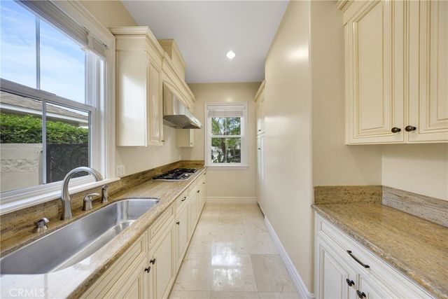 2041 S 6th, Arcadia, CA 91006