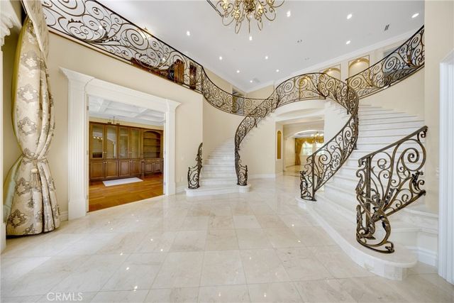 2041 S 6th, Arcadia, CA 91006