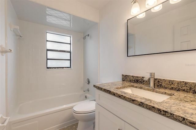 1316 POINT COURT, Port Orange, FL 32127