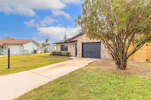 1316 POINT COURT, Port Orange, FL 32127