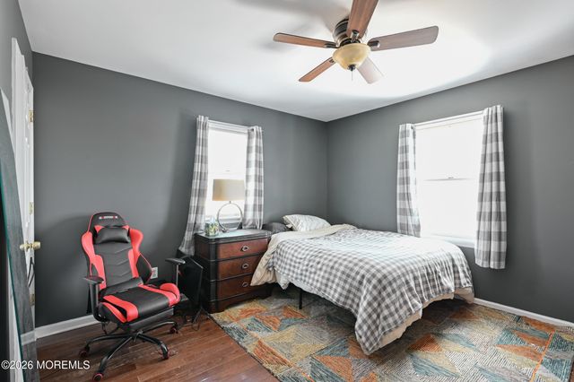 12 Thompson Avenue, Leonardo, NJ 07737