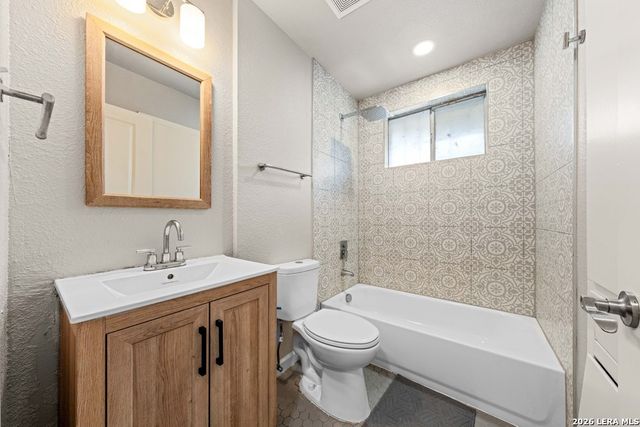 4402 Seabreeze Dr, San Antonio, TX 78222