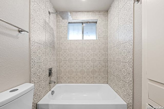 4402 Seabreeze Dr, San Antonio, TX 78222