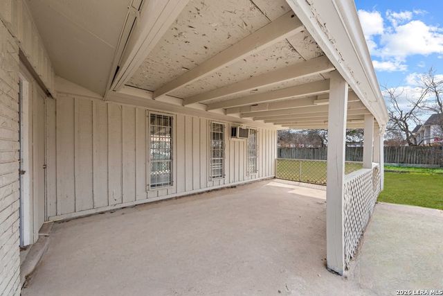 4402 Seabreeze Dr, San Antonio, TX 78222