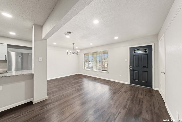 4402 Seabreeze Dr, San Antonio, TX 78222