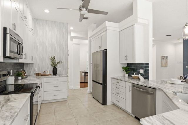 1159 W CURLEW PLACE, Tarpon Springs, FL 34689