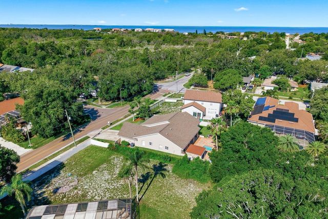 1159 W CURLEW PLACE, Tarpon Springs, FL 34689