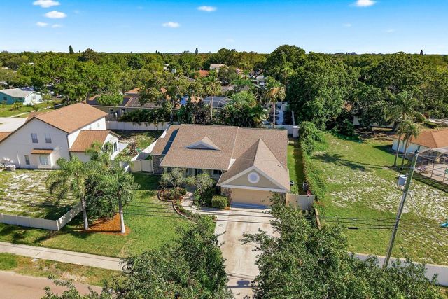1159 W CURLEW PLACE, Tarpon Springs, FL 34689