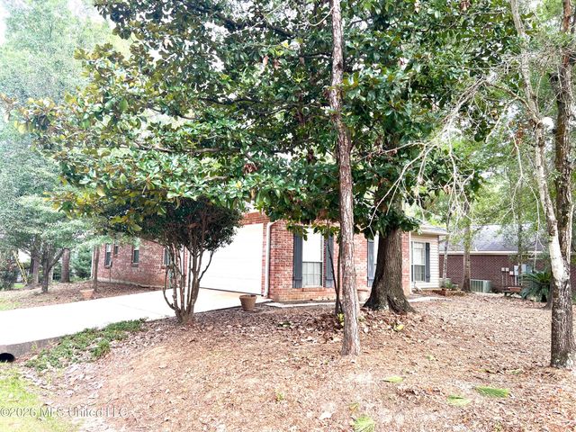 94186 Bayou Drive, Diamondhead, MS 39525