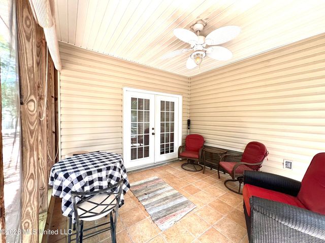 94186 Bayou Drive, Diamondhead, MS 39525