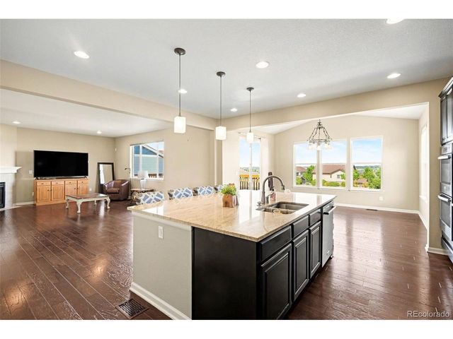 6014 Hoofbeat Pl, Castle Rock, CO 80108
