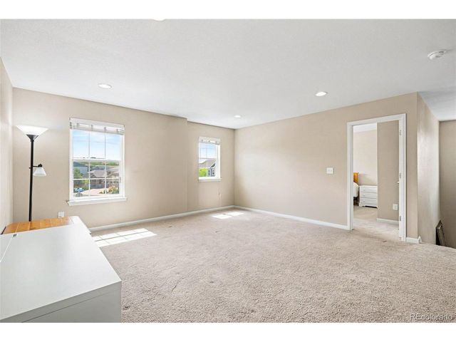 6014 Hoofbeat Pl, Castle Rock, CO 80108