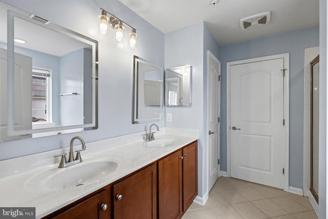 4400 SCARLET OAK LN, Baltimore, MD 21229