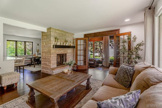 5326 Willow Lake Drive, Clarence, NY 14031