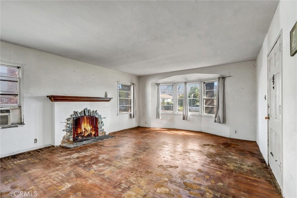 411 N Glenwood Place, Burbank, CA 91506 — photo 5