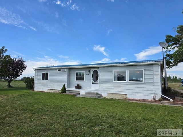 858 E 1000 N, Shelley, ID 83274
