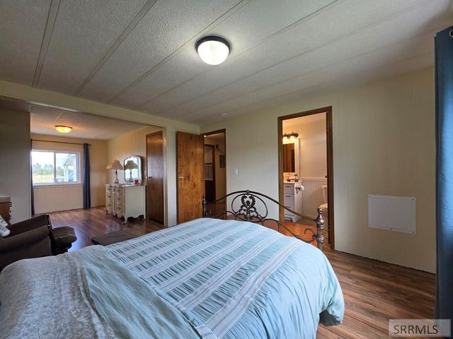 858 E 1000 N, Shelley, ID 83274