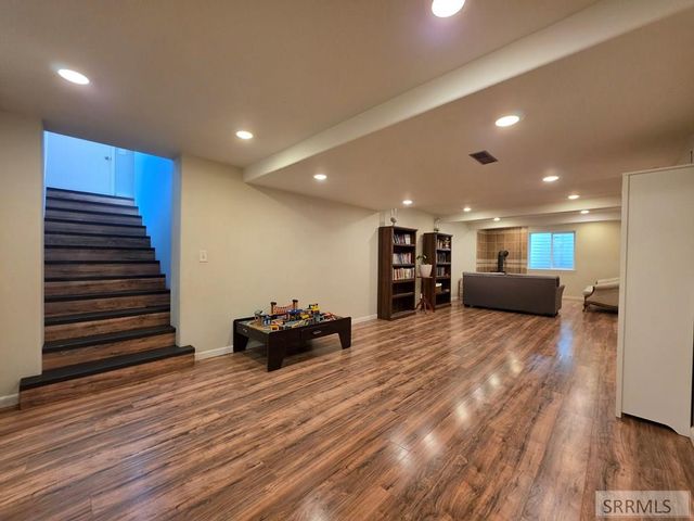 858 E 1000 N, Shelley, ID 83274