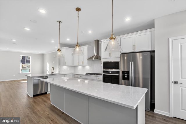 611 BARNEHURST ST, Middle River, MD 21220