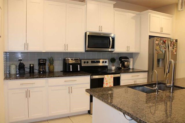 1723 FLOURISH AVENUE, Kissimmee, FL 34744