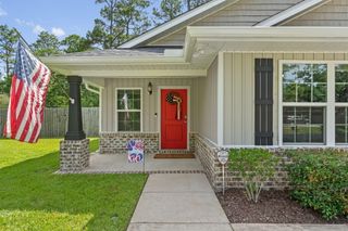 6960 Nelson Street, Navarre, FL 32566